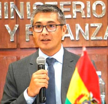 Gobierno convoca a diálogo a la COB, que confirma su cabildo