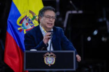 Petro pide a Milei que «no se quiebre Argentina» tras polémica por el precio de la carne