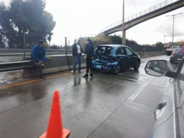 Lluvias provocan dos accidentes de tránsito en La Paz