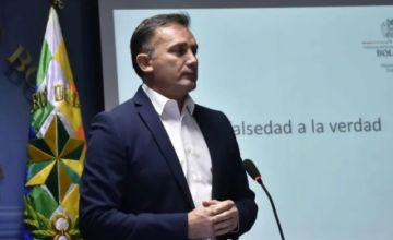 Exministro Fernando López anuncia su retorno a Bolivia