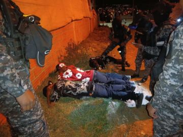 Policía interviene pelea y arresta a cuatro personas en Sucre