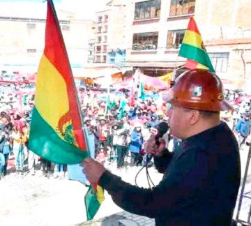 Rechazo de gremialistas y del transporte pesado  debilita paro de la COB