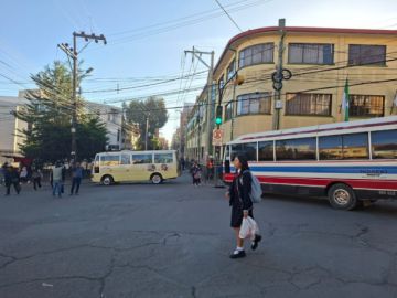 Potosí tiene las calles bloqueadas y viajes interdepartamentales suspendidos