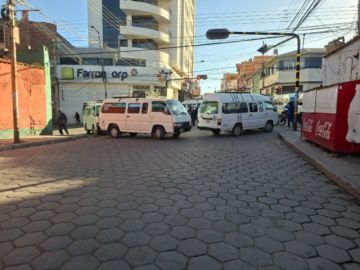 Potosí tiene las calles bloqueadas y viajes interdepartamentales suspendidos