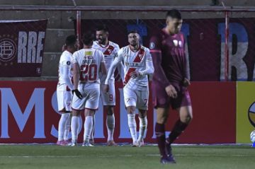 Always Ready se limpia la cara con goleada ante Lanús