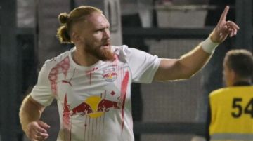 Bragantino ya está en Santa Cruz para enfrentarse a Blooming