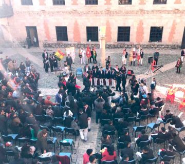 Colegio Nacional Pichincha intensifica festejos del bicentenario de fundación