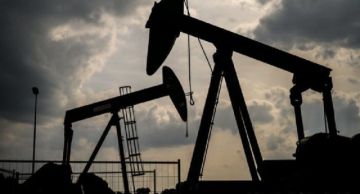 El petróleo brent se hunde más del 6% ante un posible acuerdo de paz entre EEUU e Irán