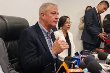 Gobierno apunta que fallas del combustible se arrastran desde el 2022