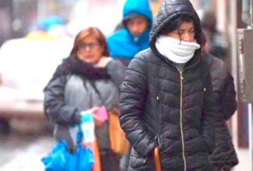 El frío llega con fuerza y obliga a implementar el horario invernal