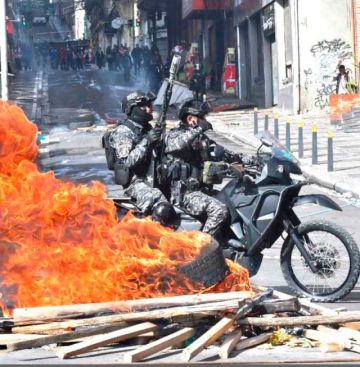 Paz cumple seis meses con ajustes, crisis de combustibles y protestas 
