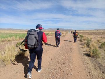 Hay bloqueos en el camino a Oruro que no reporta la ABC