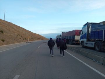 Hay bloqueos en el camino a Oruro que no reporta la ABC