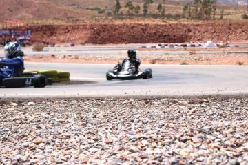 Más de 30 pilotos son parte de la segunda carrera departamental de karting