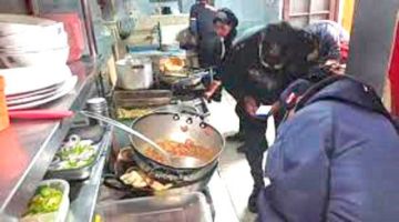 Intendencia Municipal encuentra alimento en mal estado en un restaurante