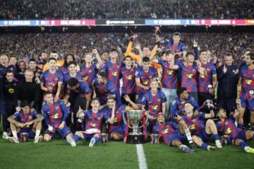 El Barcelona conquista la Liga española tras vencer al Real Madrid en el clásico