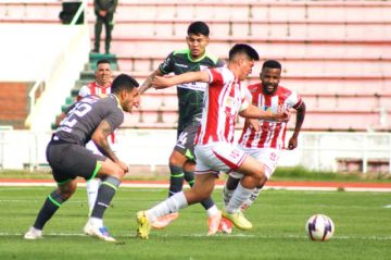 Independiente frena a Always Ready
