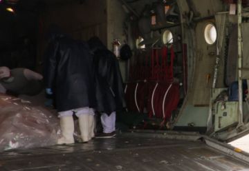 Arriban 40 toneladas de carne de res a La Paz vía puente aéreo