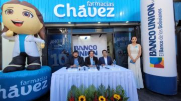 Banco Unión y Farmacias Chávez sellan alianza con descuentos en pagos digitales y electrónicos