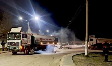 YPFB: Desbloqueo restablece suministro de combustibles en La Paz y El Alto