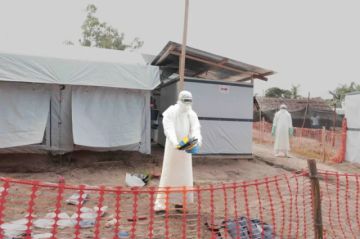 RD del Congo eleva a 131 las muertes sospechosas por el brote de ébola 