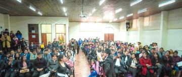 Entregan certificados a 200 participantes