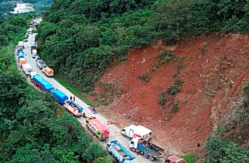 Adepcoca exige desbloquear rutas en los Yungas