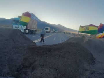 Ministra de Salud pide a bloqueadores tener empatía con quienes vienen en ambulancias