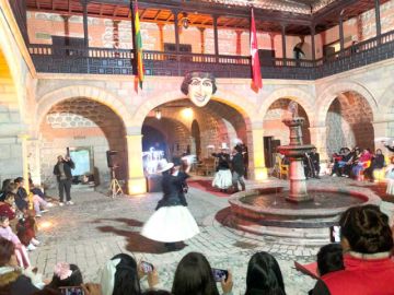 Cima de Plata se festejó con danza y trajes potosinos