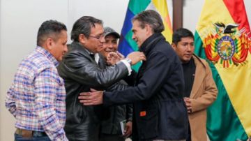 Adepcoca fortalece diálogo con el Gobierno