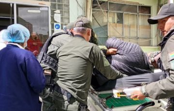 Policía Boliviana rescató a un efectivo retenido por bloqueadores en El Alto