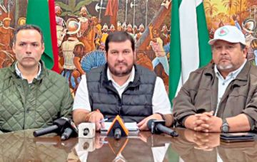 Cívicos piden poner orden y aplicar la Constitución