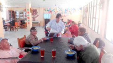 Alcaldía garantizará almuerzos gratuitos para adultos mayores en situación vulnerable