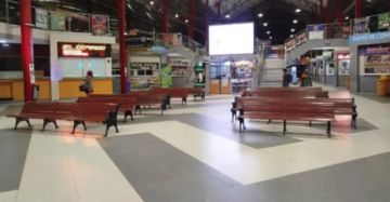 Terminal de Buses de La Paz permanece vacía y sin viajes por el cierre de carreteras