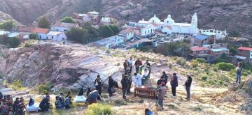 Le piden al Señor de Manquiri paz ante conflictos en el país