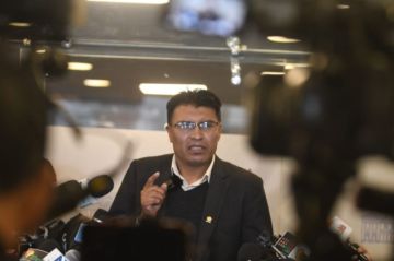 Reaparece Nilton Condori y se ofrece como mediador en los conflictos