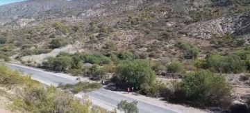 Policía reporta 25 puntos de bloqueo en las carreteras de Potosí