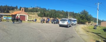 Cochabamba: 60 unidades educativas suspendieron clases presenciales por los bloqueos