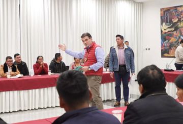 Gobierno anuncia un “plan de trabajo” tras reunión con representantes de los Yungas