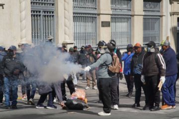 Defensoría del Pueblo reporta 321 personas arrestadas en informe sobre conflictividad