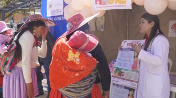 El Hospital Daniel Bracamonte desarrolló una feria de la salud en la que participaron los servicios hospitalarios FOTO HDB