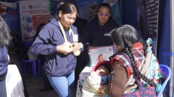 El Hospital Daniel Bracamonte desarrolló una feria de la salud en la que participaron los servicios hospitalarios FOTO HDB