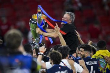 Luis Enrique, 11 títulos de 14 posibles y 2 Champions con el PSG