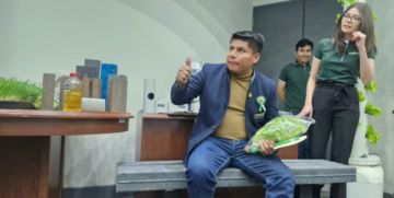 Cochabamba: Cuestionan a Gobernador Loza por “inacción” ante los bloqueos