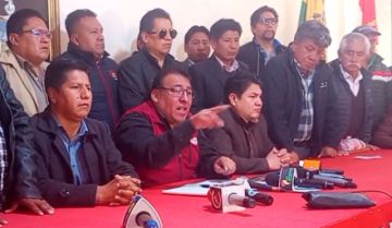 Choferes de La Paz dan ultimátum de 24 horas al Gobierno para atender sus demandas