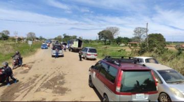 Gobierno convoca al diálogo este lunes para intentar levantar los bloqueos en San Julián