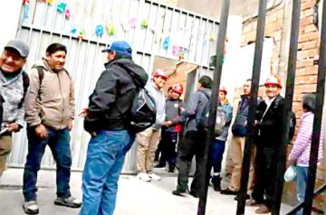 COB ratifica que no acudirá a ningún diálogo hasta que renuncie Paz