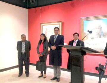 Presentan muestra "El Color de las Piedras"