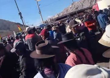 Denuncian retención de autoridades cinteñas por bloqueadores