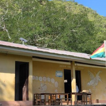 Elon Musk destaca la conexión a internet Starlink en 14 escuelas de Bolivia